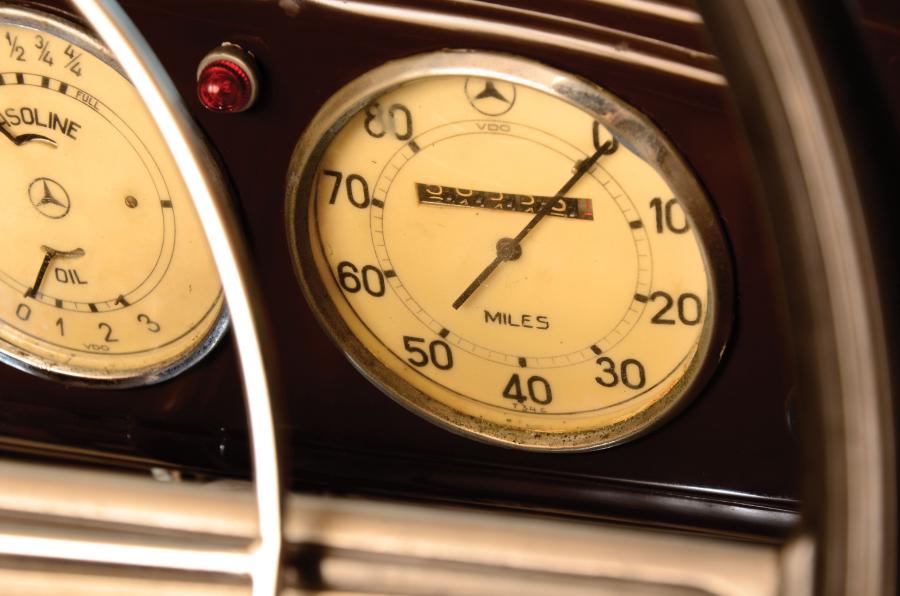  Mercedes-Benz 130 2-Door Saloon 1934 года  (фото 5 из 14)